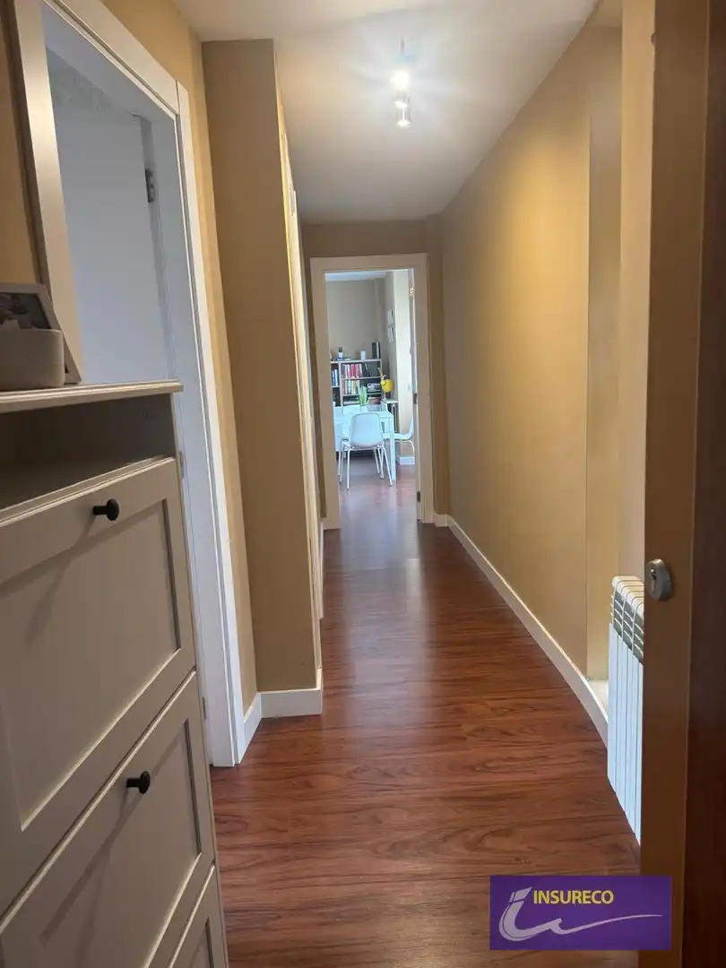 Apartamento de alquiler en Sariegos con Calefacción, Parquet y Terraza