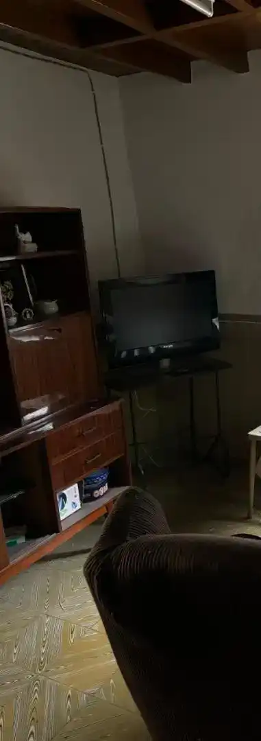 Sala d'estar de Planta baixa en venda en Molacillos amb Moblat i TV