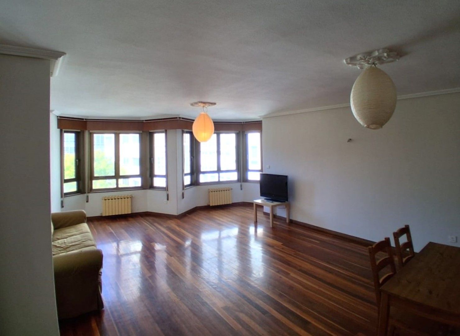 Sala d'estar de Pis en venda en A Coruña Capital 