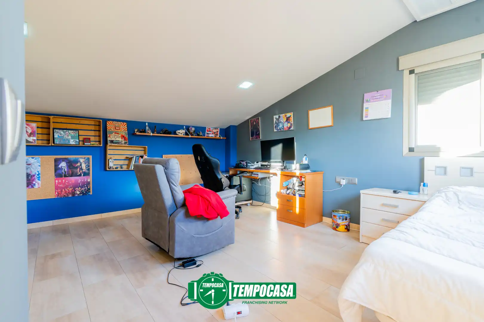 Villa con terrazza in vendita a Carrer Clara Campoamor, imagen 4