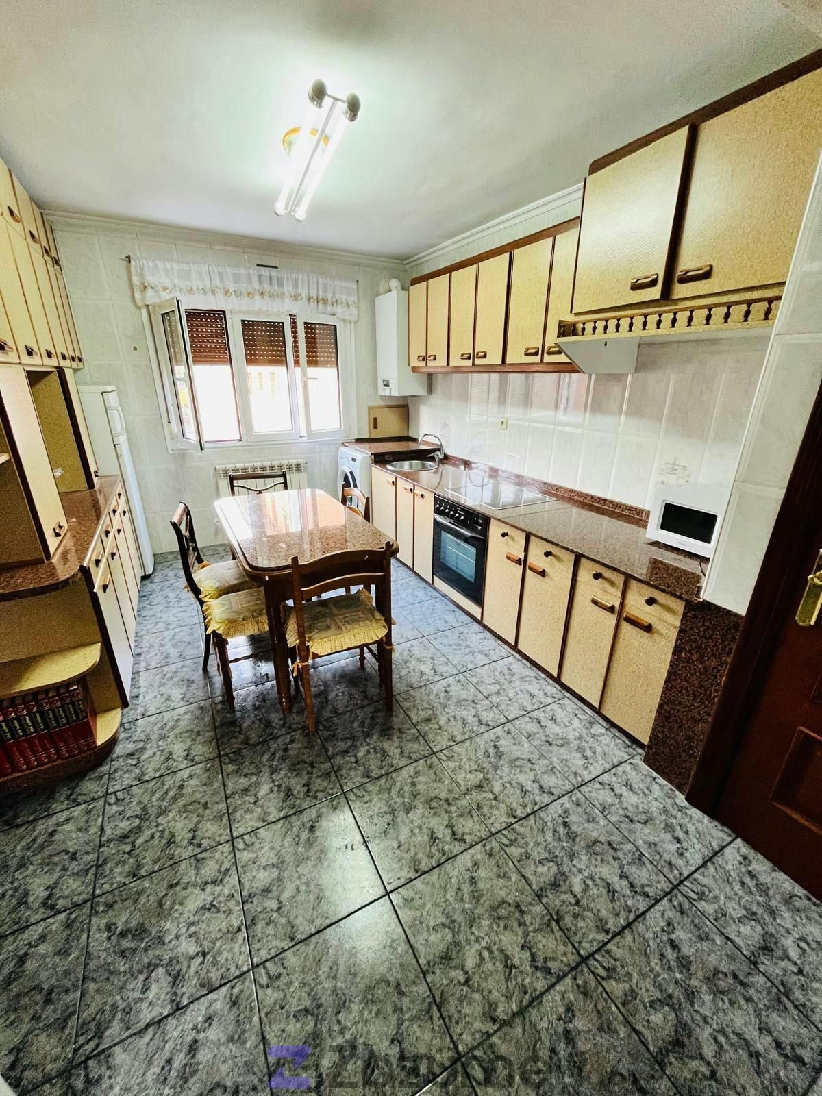 Flat to rent in C. Joécara, Sama