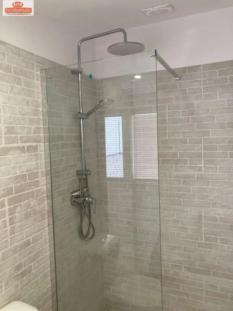 Badezimmer von Haus oder Chalet zum Verkauf in Casas de Juan Núñez mit Balkon