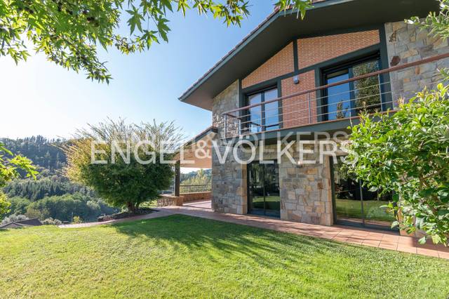 Casa-chalet en Venta en Errigoiti