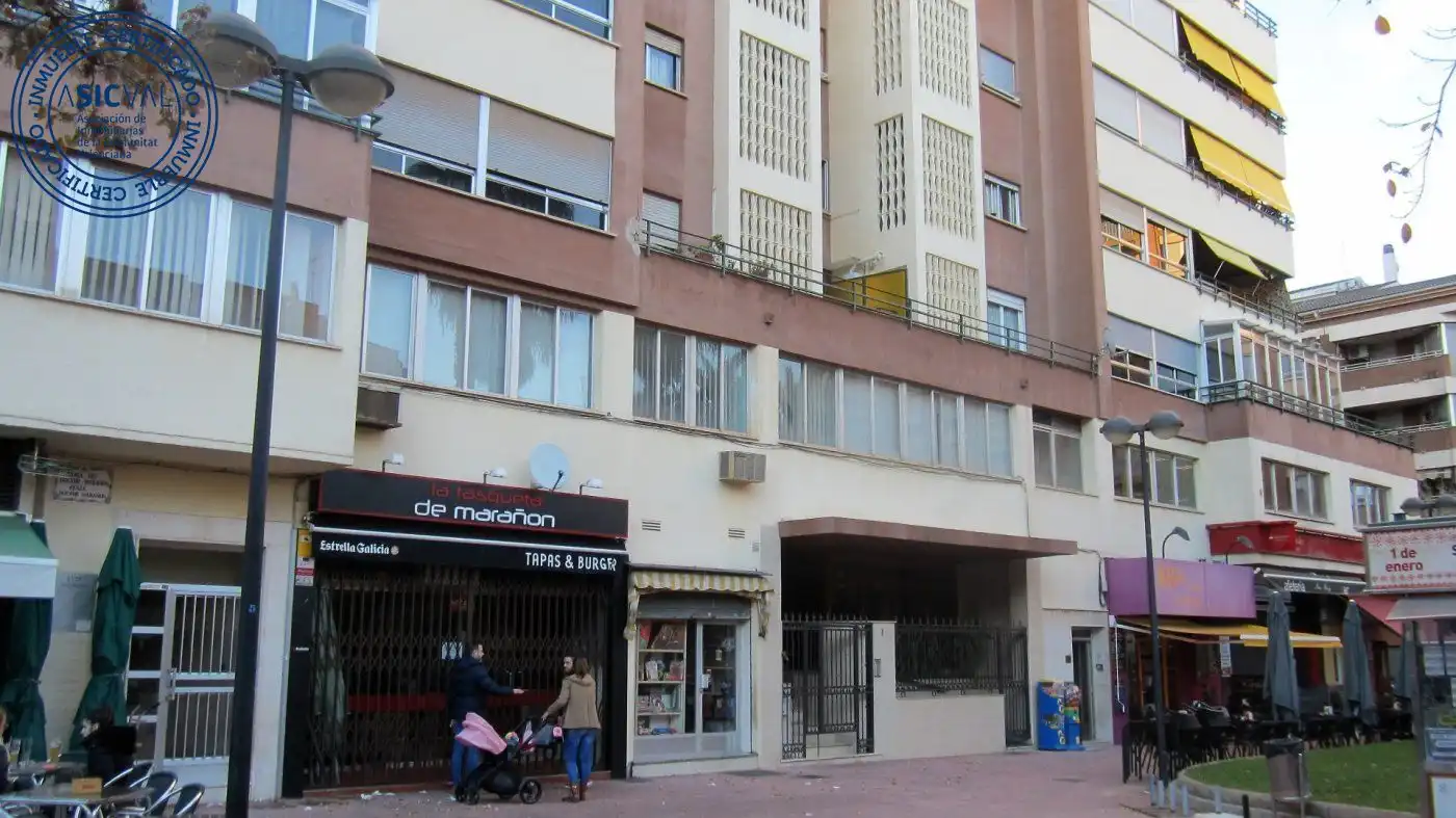 Ufficio in vendita a Plaza DOCTOR MARAÑON 1