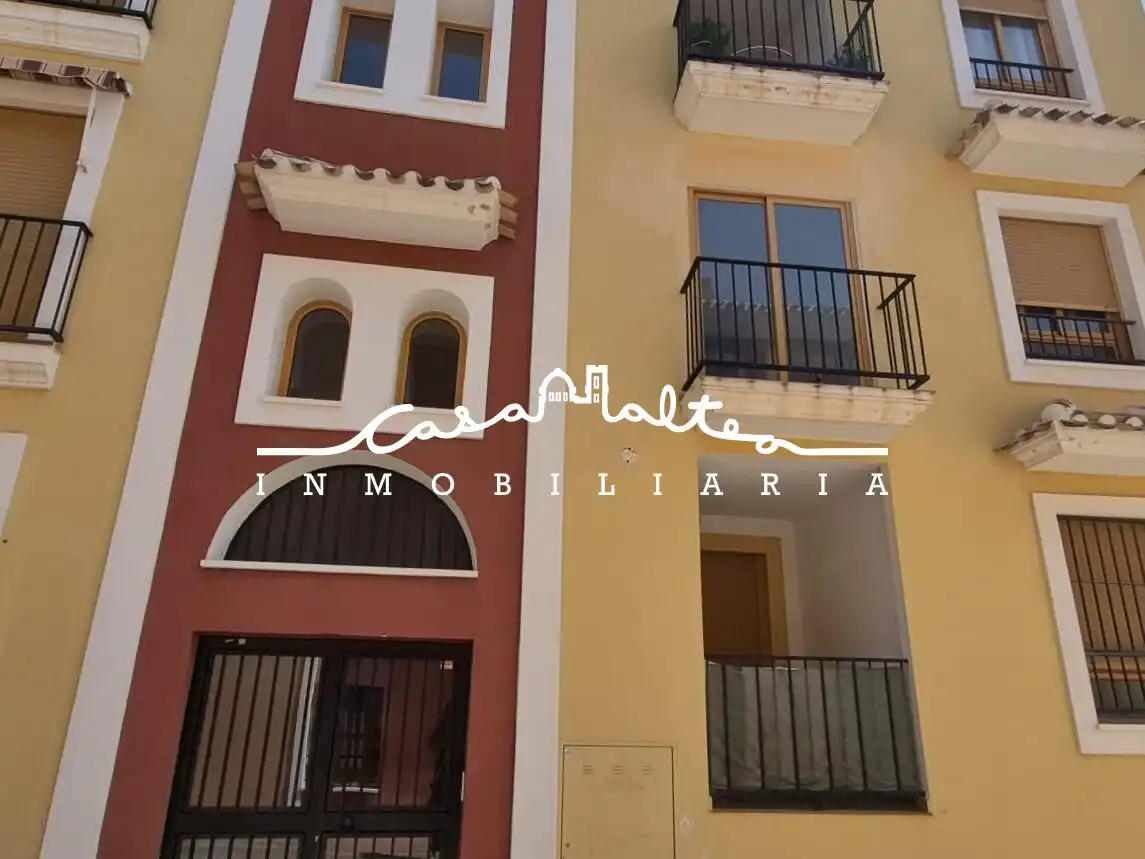 Vista exterior de Piso en venta en Polop con Aire acondicionado, Terraza y Trastero