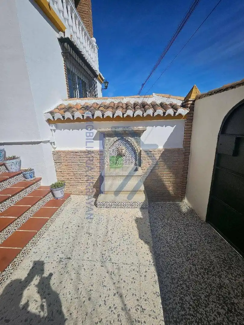 Casa o chalet en venta en Ogíjares con Aire acondicionado, Calefacción y Jardín privado