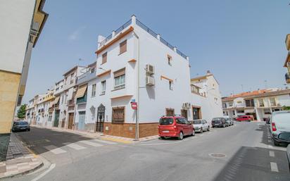 Vista exterior de Casa o xalet en venda en Albolote amb Aire condicionat i Terrassa