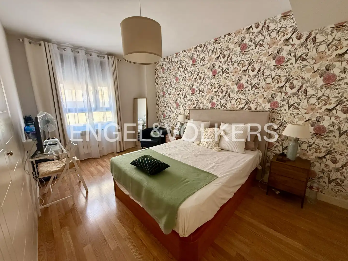 Habitación de Piso de alquiler en Madrid con Calefacción, Parquet y Piscina