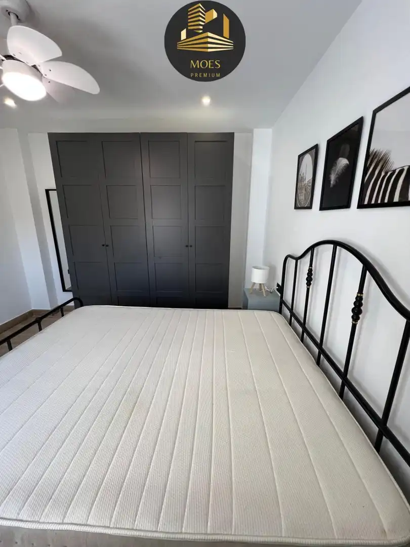 Habitación de Piso en venta en Jaén con Balcón