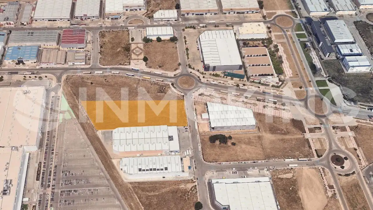 Industrial land for sale in Montserrat - Parque Empresarial
