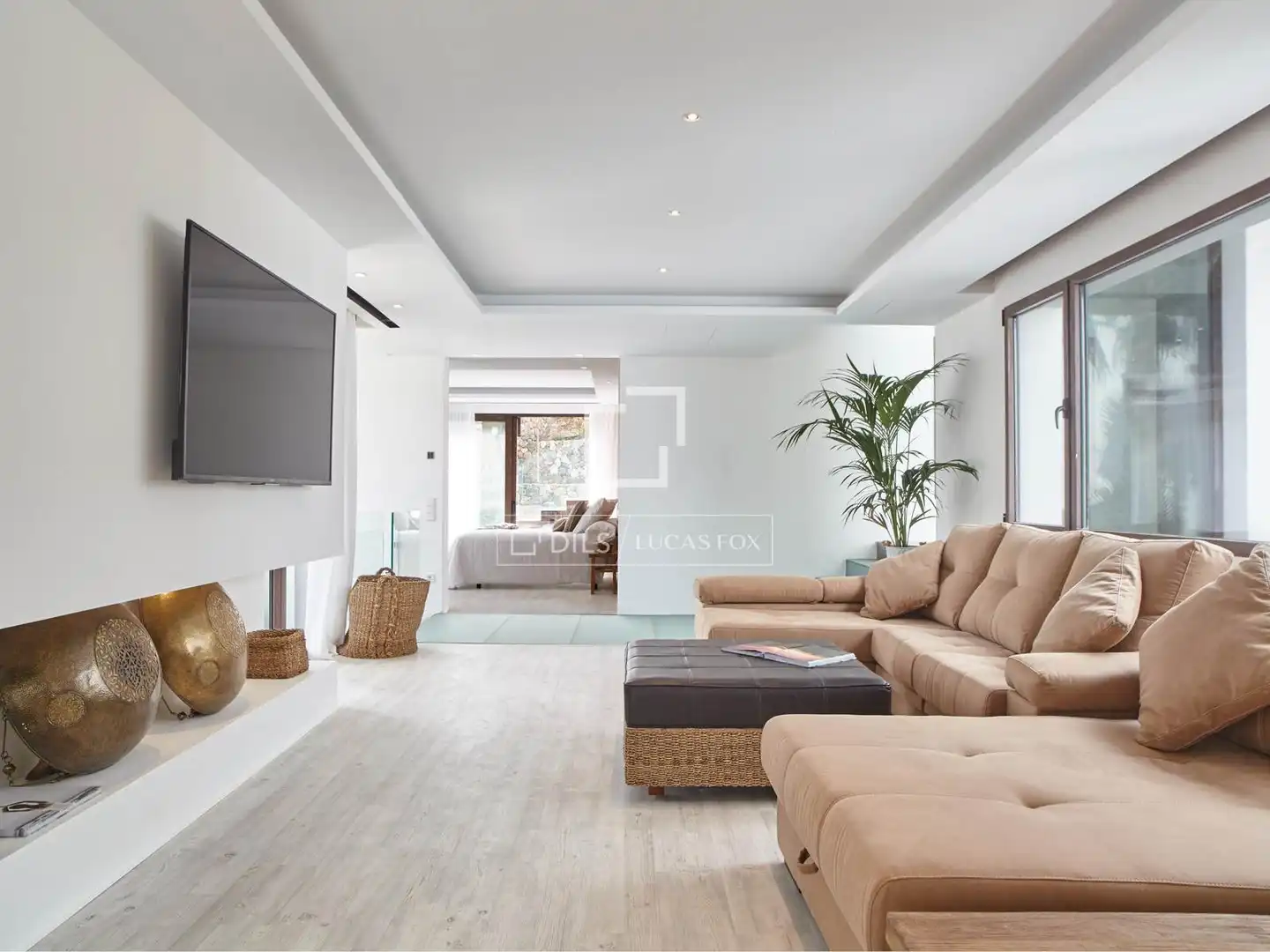 Chalet con piscina en venta en Es Cubells, imagen 6