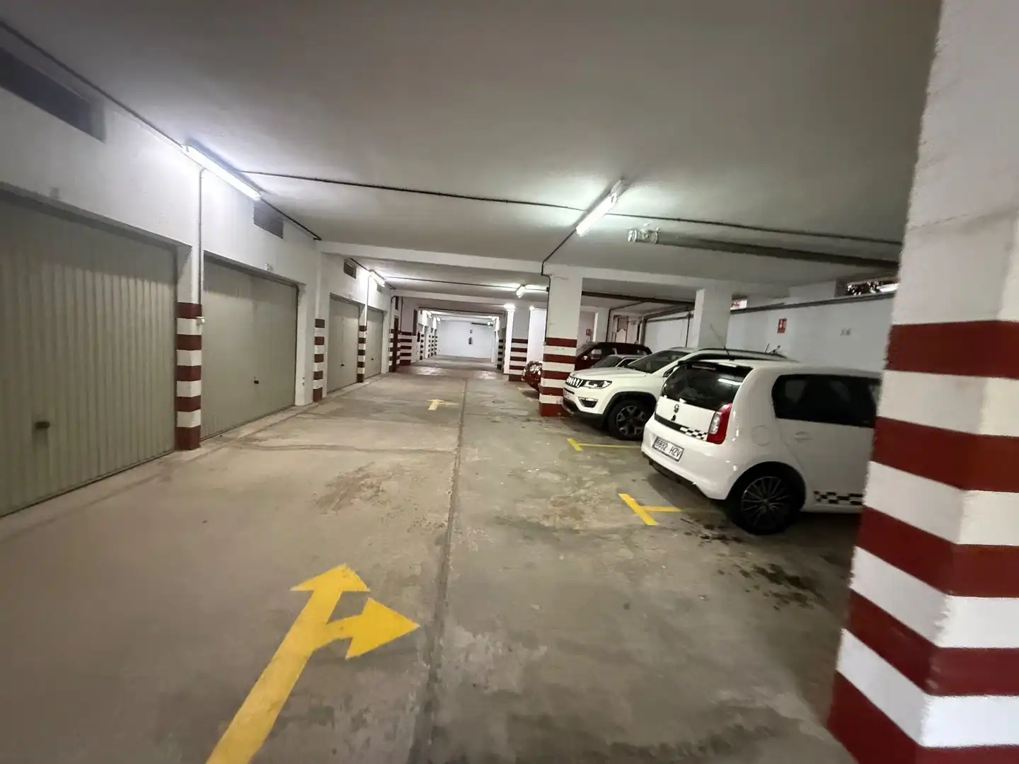 Parking de Apartamento en venta en Puerto de la Cruz con Jardín privado, Trastero y Amueblado