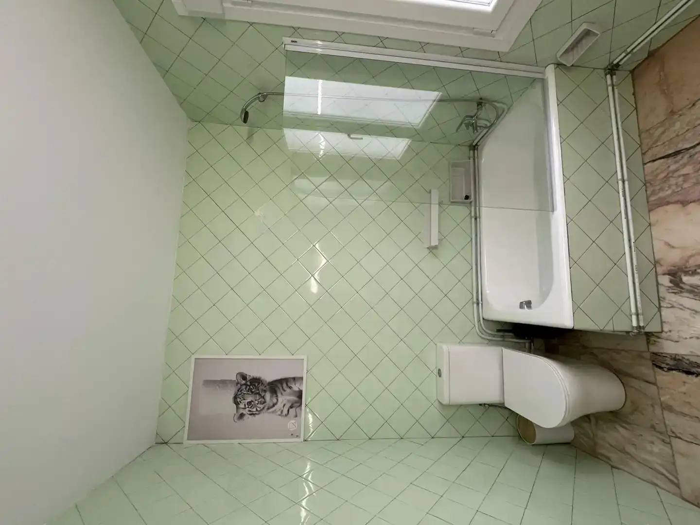 Baño de Piso para compartir en Lugo con Parquet y Amueblado