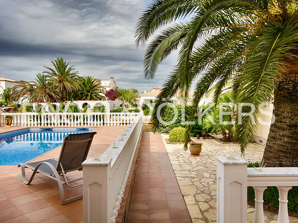 Casa con terrazza in vendita a Carrer Cap Ras, imagen 7