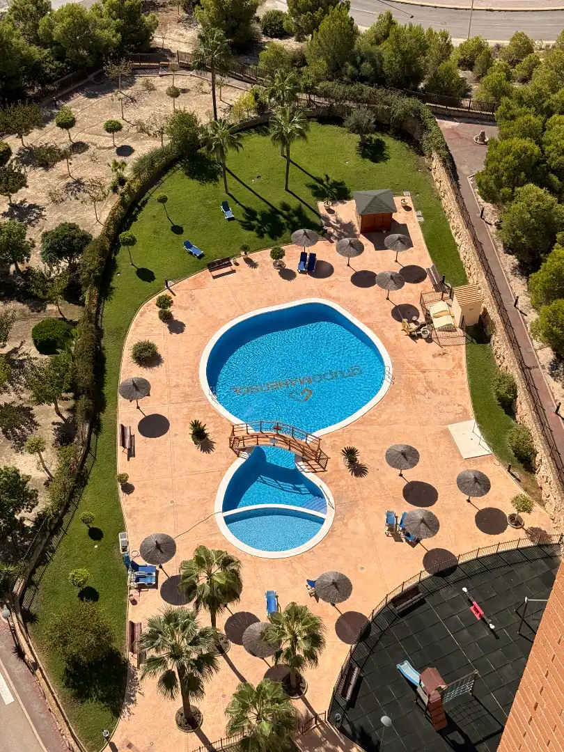 Apartment with pool to rent in Calle Presidente Adolfo Suárez 5A, imagen 19