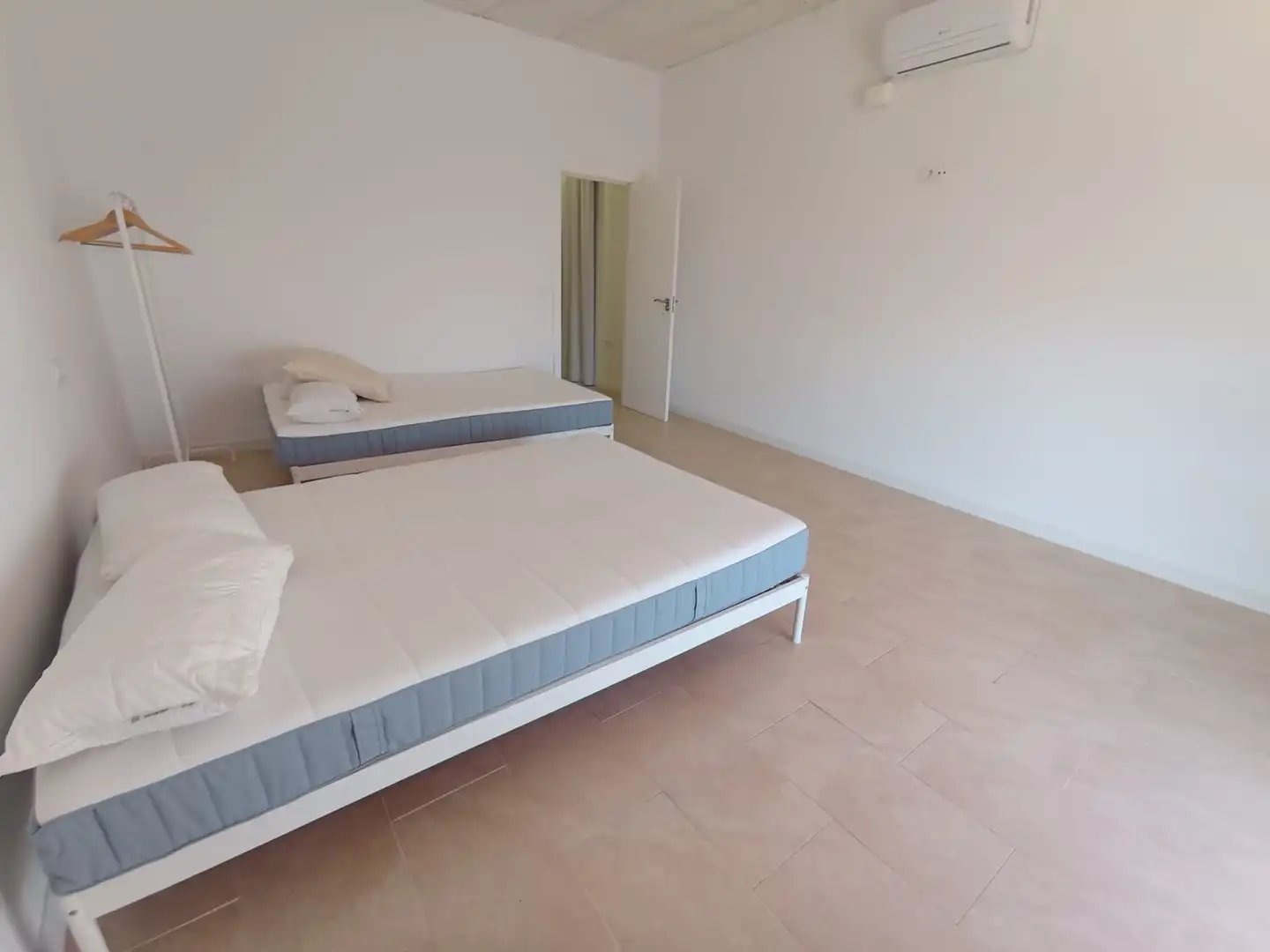 Schlafzimmer von Geschaftsraum zum Verkauf in Chipiona