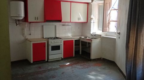 Foto 4 de Casa adosada en venta en Plaça Església, 15, La Cellera de Ter, Girona