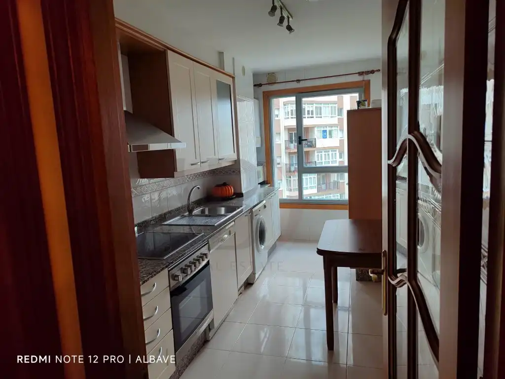 Apartamento de alquiler en Avenida Monelos, Los Castros - Castrillón