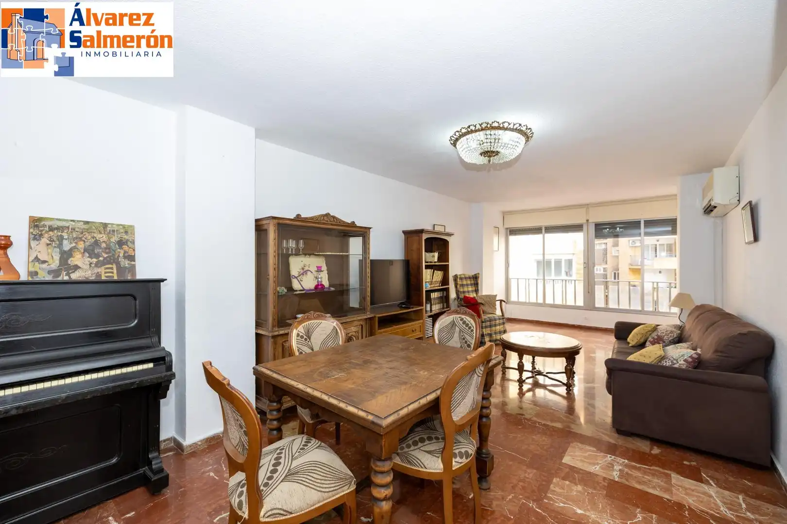 Wohnzimmer von Wohnung zur Miete in Granada mit Heizung, Terrasse und Möbliert