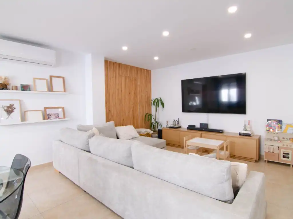 Sala de estar de Piso en venta en La Rinconada