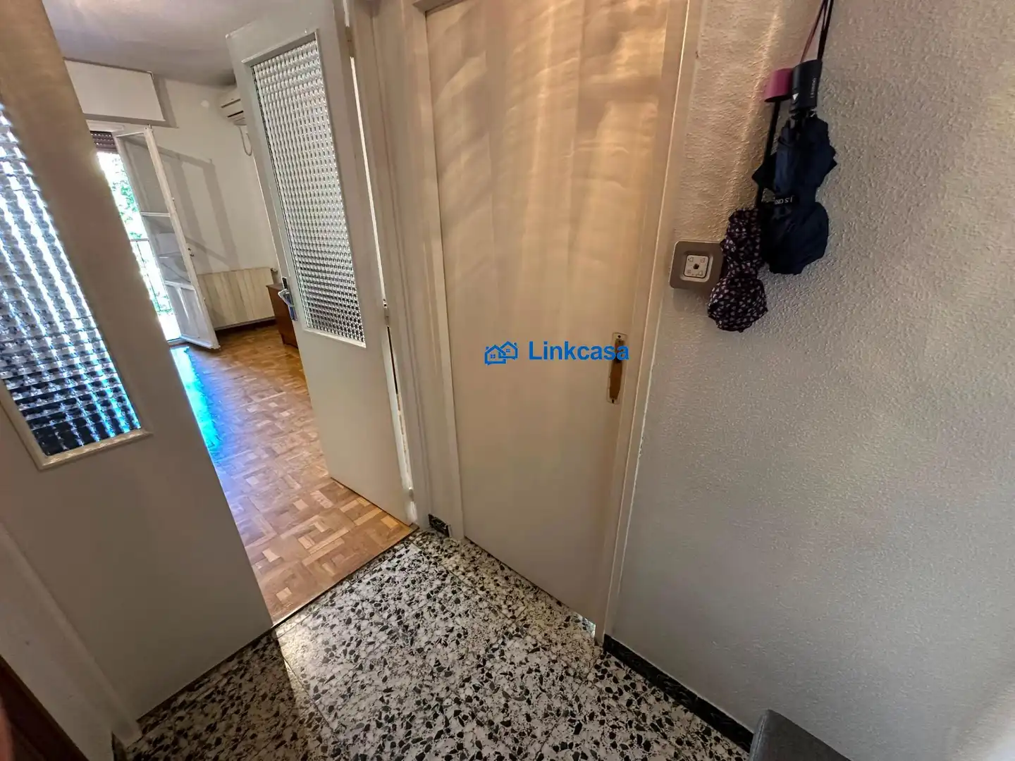 Piso en venta en Madrid con Calefacción, Parquet y Terraza