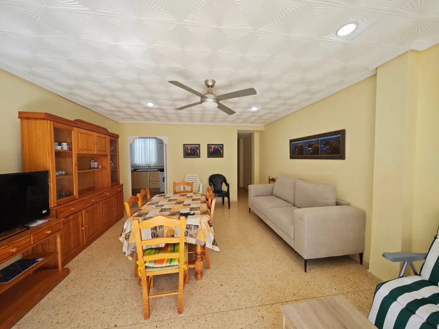 Wohnzimmer von Wohnung zur Miete in Sueca mit Heizung, Möbliert und Waschmaschine