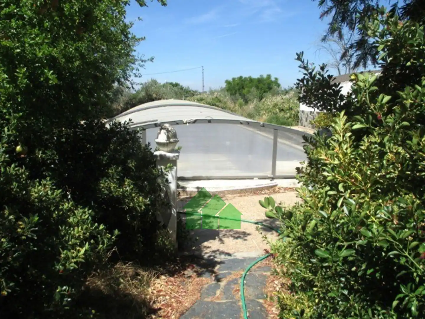Jardí de Casa o xalet en venda en Torremayor amb Aire condicionat, Traster i Piscina