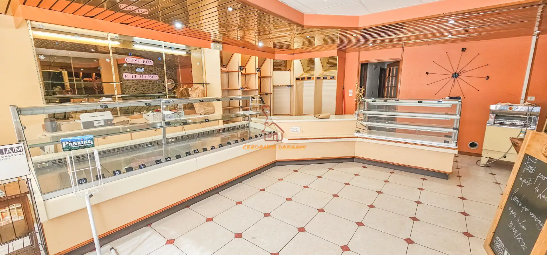 Business premises for sale in Avenue Porte de France 40, imagen 2