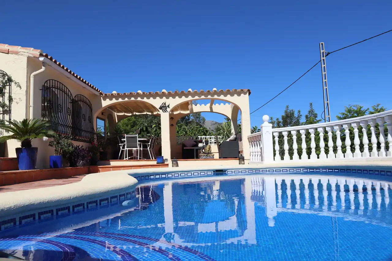 Swimming pool of Houses for sale in Orba  with Swimming Pool