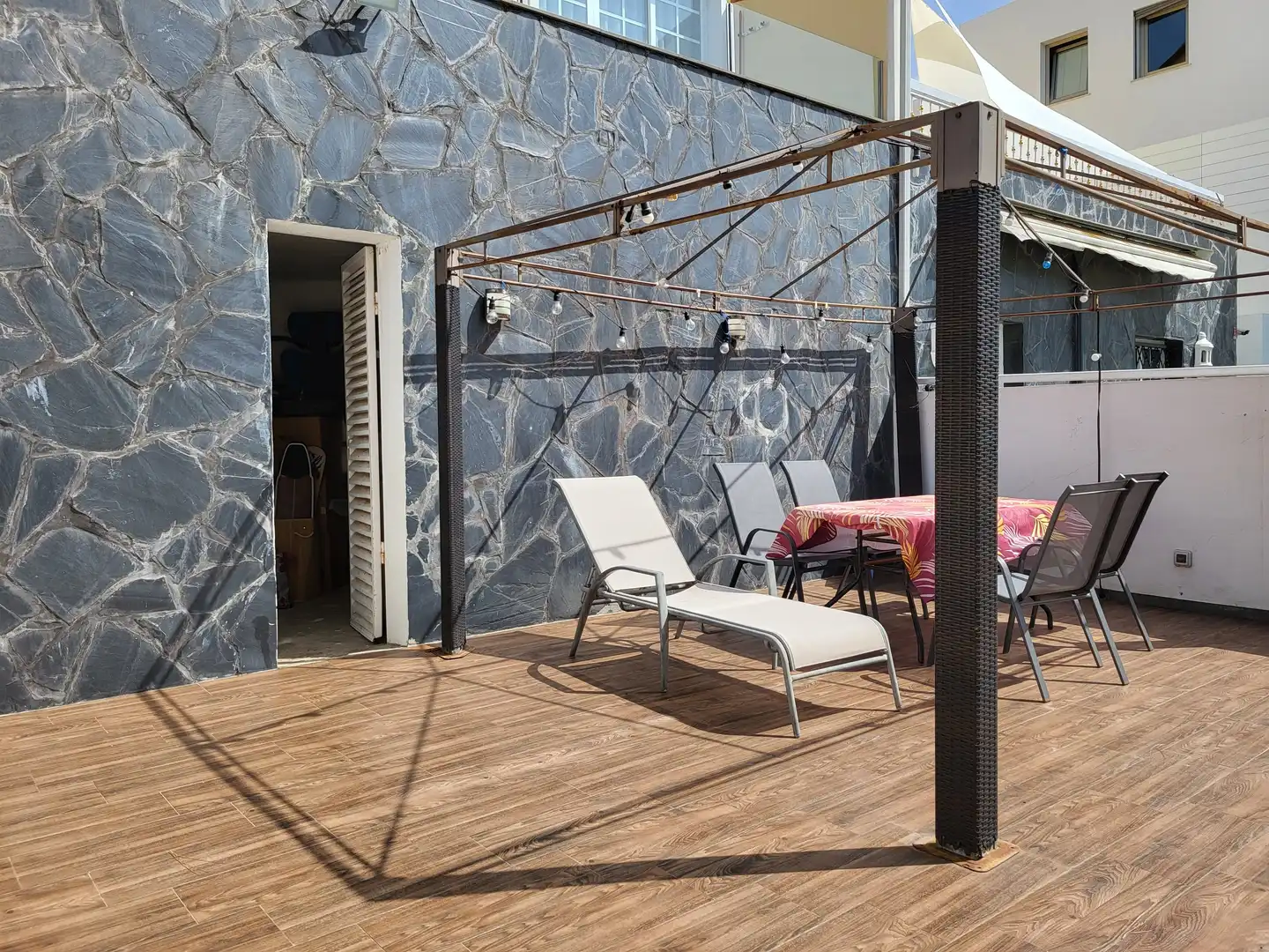House with terrace for sale in Zona Botánico, imagen 3