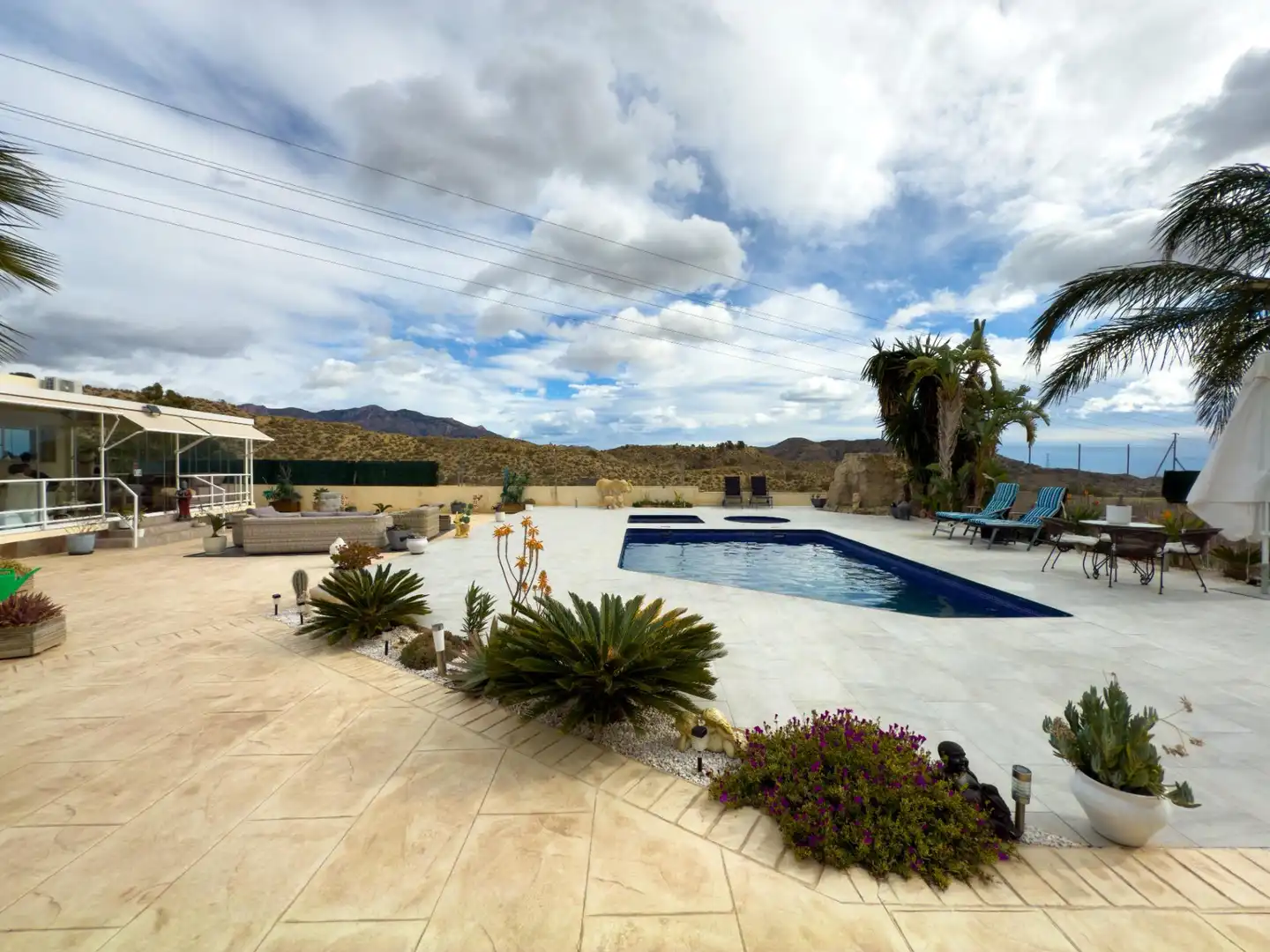Piscina de Casa o xalet en venda en Jijona / Xixona amb Calefacció, Jardí privat i Terrassa