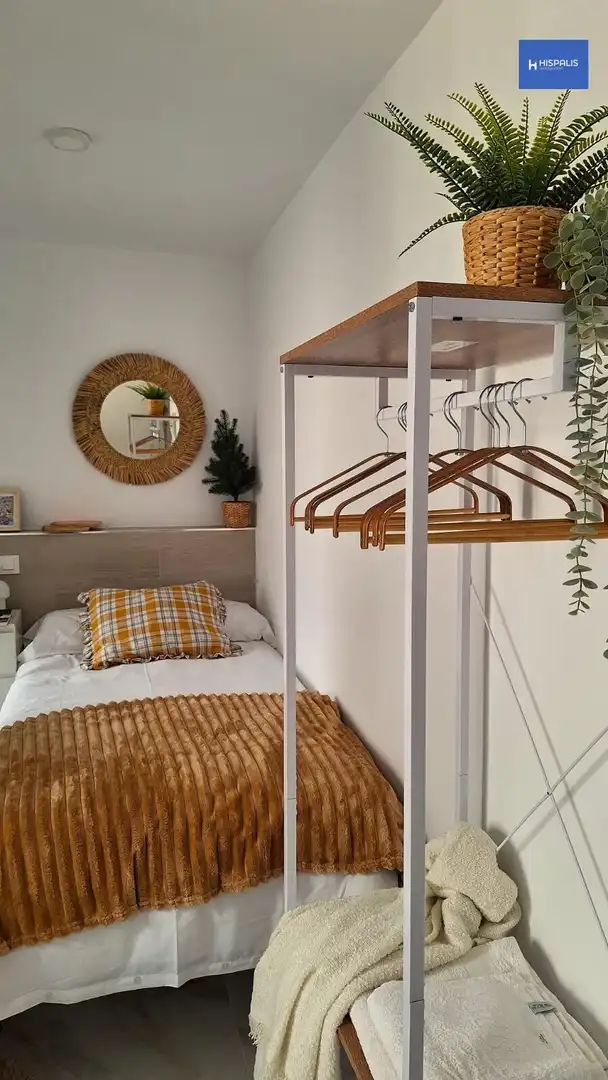 Habitación de Estudio de alquiler en Sevilla con Aire acondicionado, Calefacción y Amueblado