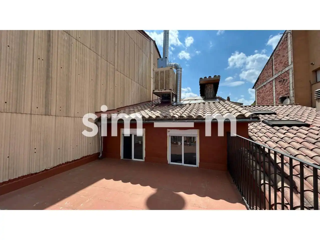 Balcony of Houses for sale in Manlleu  with Air Conditioner, Parquet flooring and Terrace