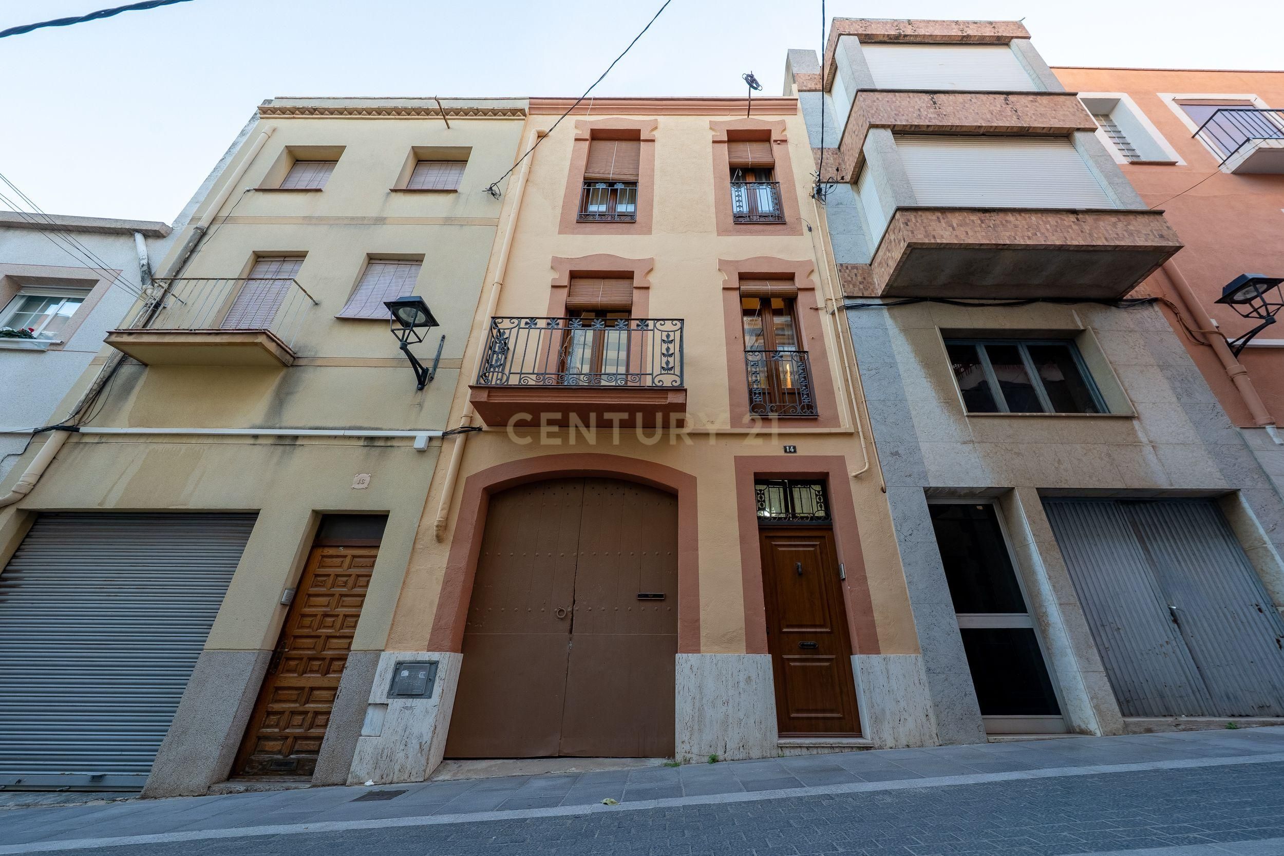 Vista exterior de Casa o xalet en venda en Constantí amb Traster