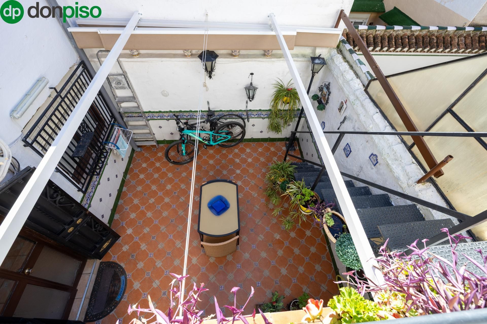 Casa adosada en venta en Calle Santa Herminia, San Francisco Javier