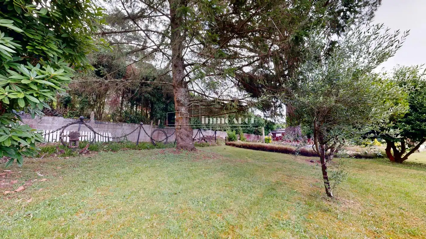 Garden of Residential for sale in Oleiros