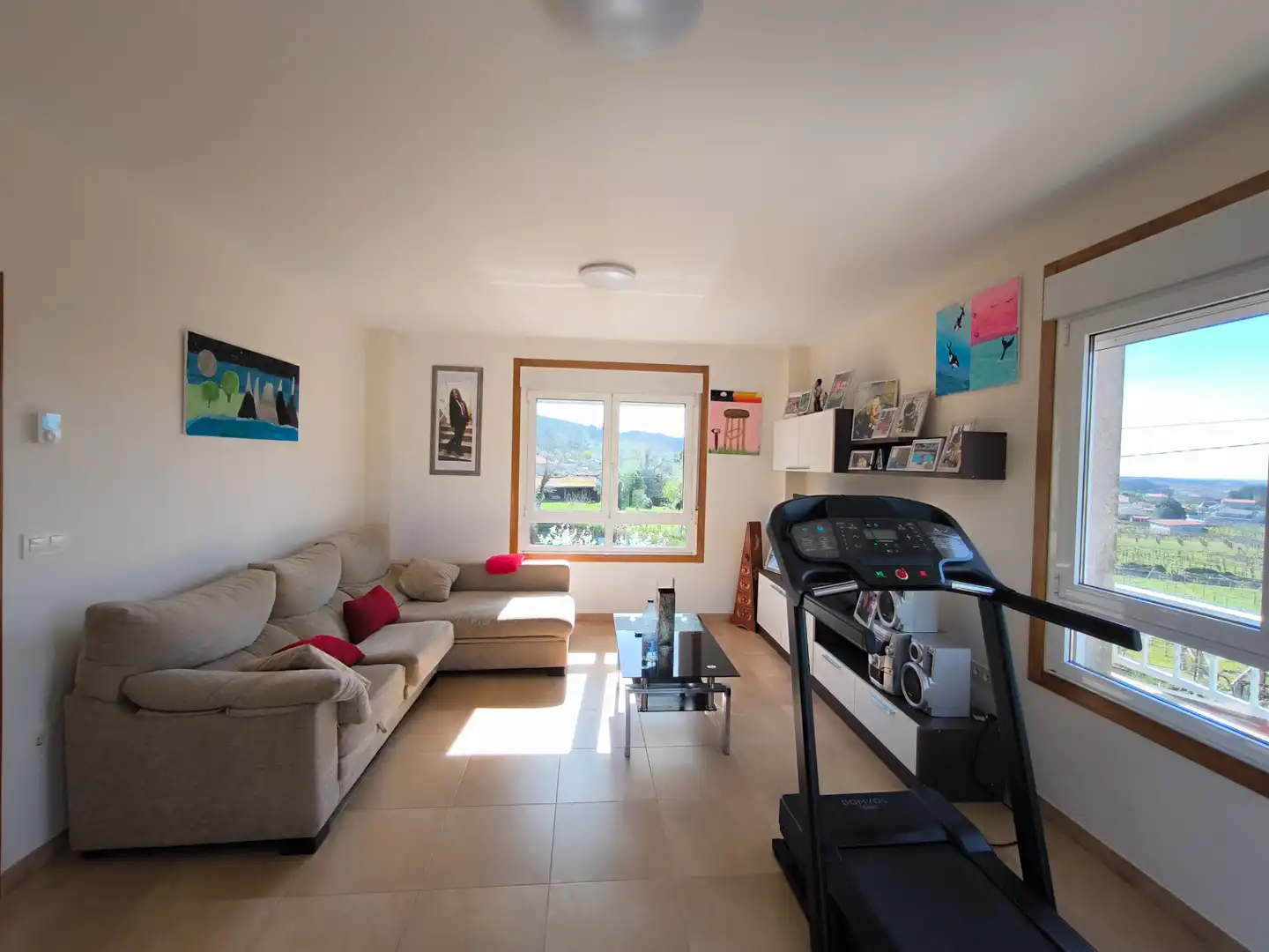 Sala de estar de Casa o chalet en venta en Meis con Calefacción, Jardín privado y Parquet