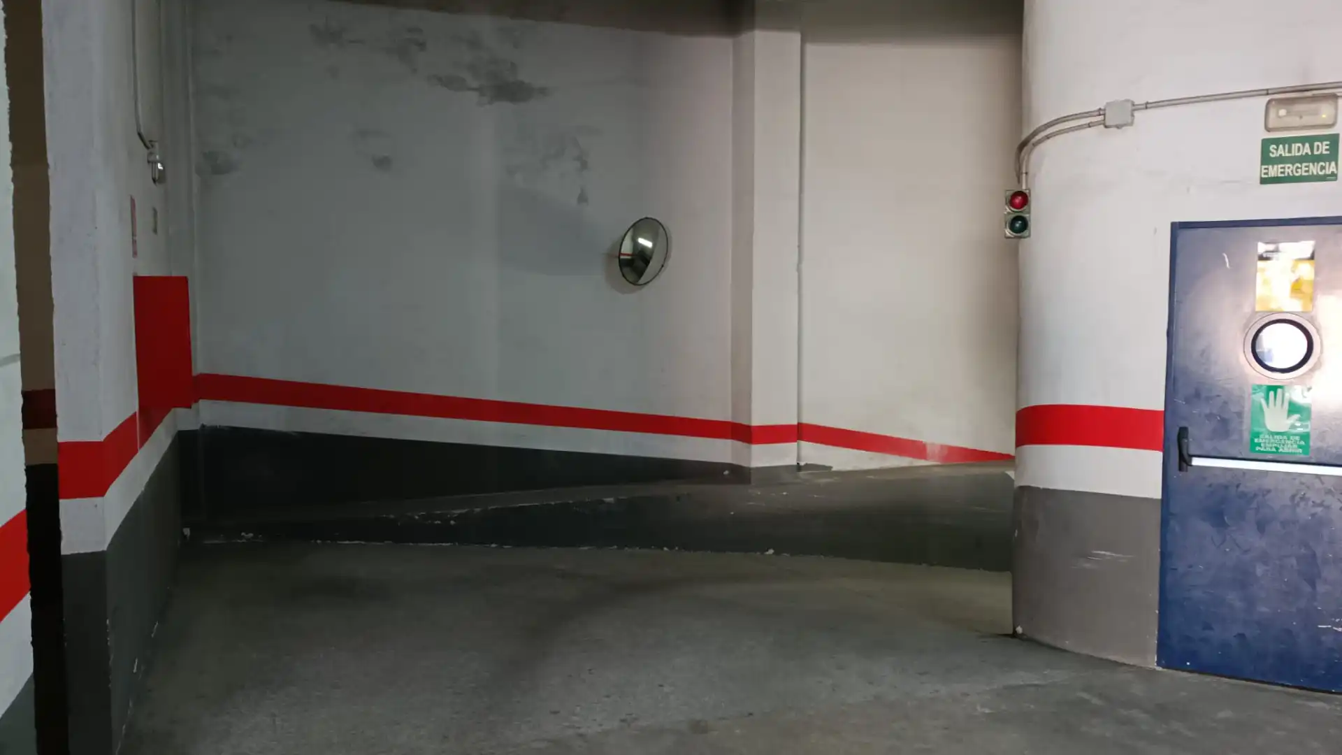 Parkplatz von Garage zum Verkauf in Málaga mit Alarm