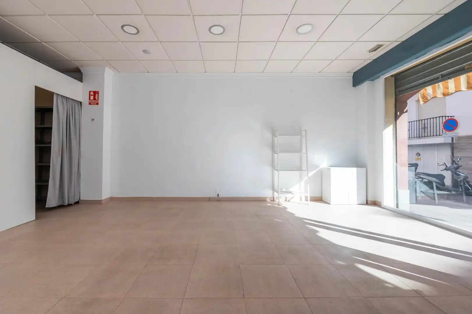 Locale commerciale in vendita a Calle Real, imagen 8