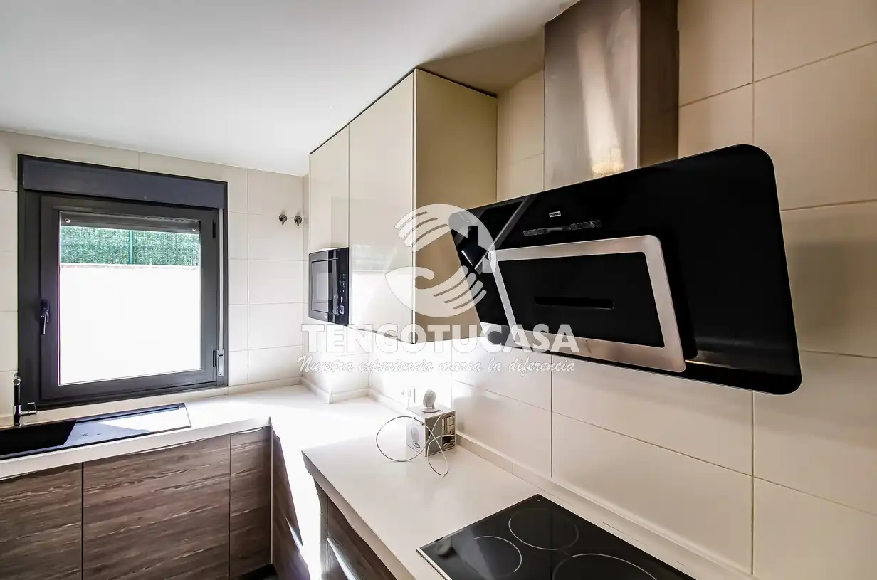 Kitchen of Detached homes for rent in Madrid  with Air Conditioner, Heating and Private garden