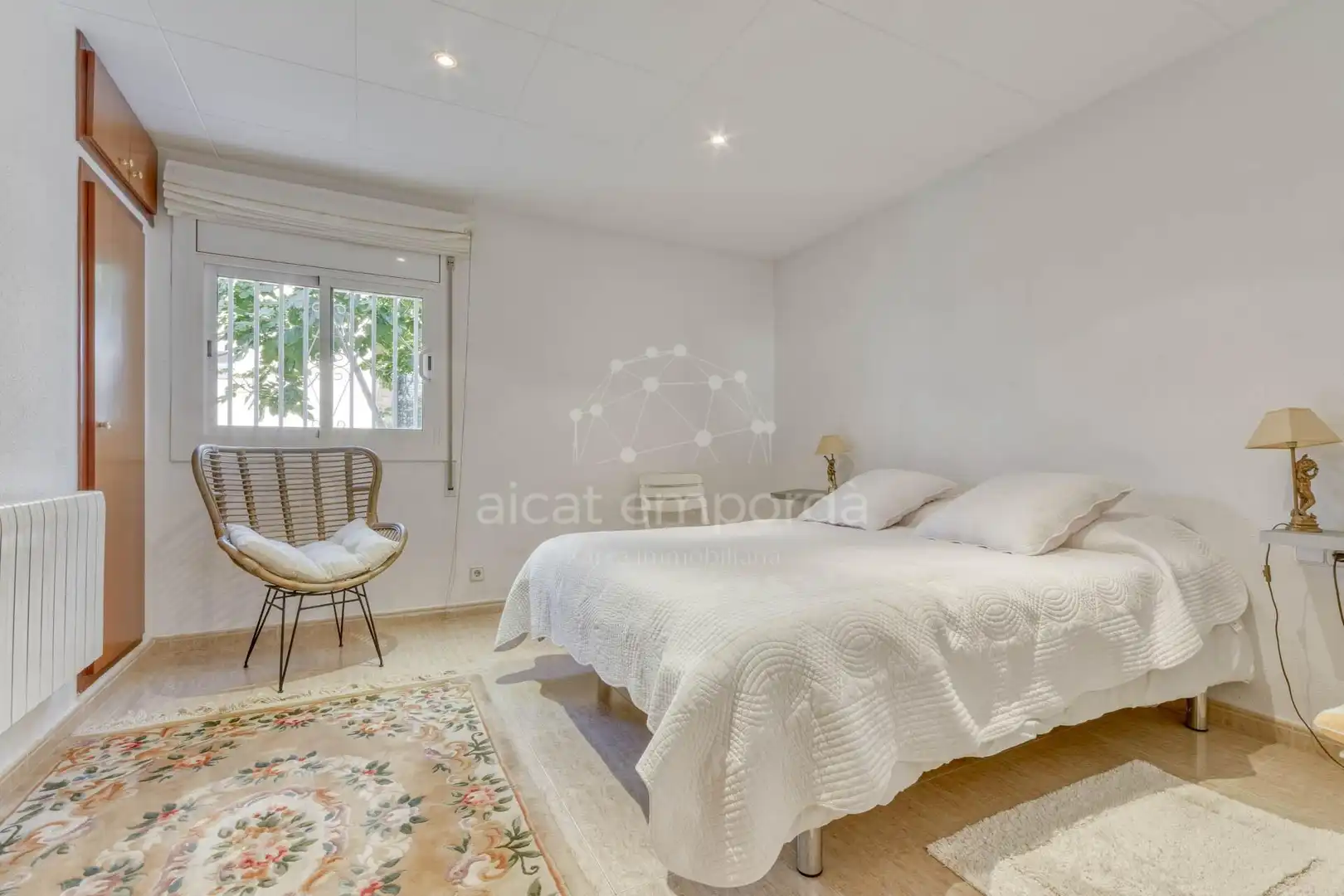 Dormitori de Apartament en venda en Roses amb Calefacció, Terrassa i Traster