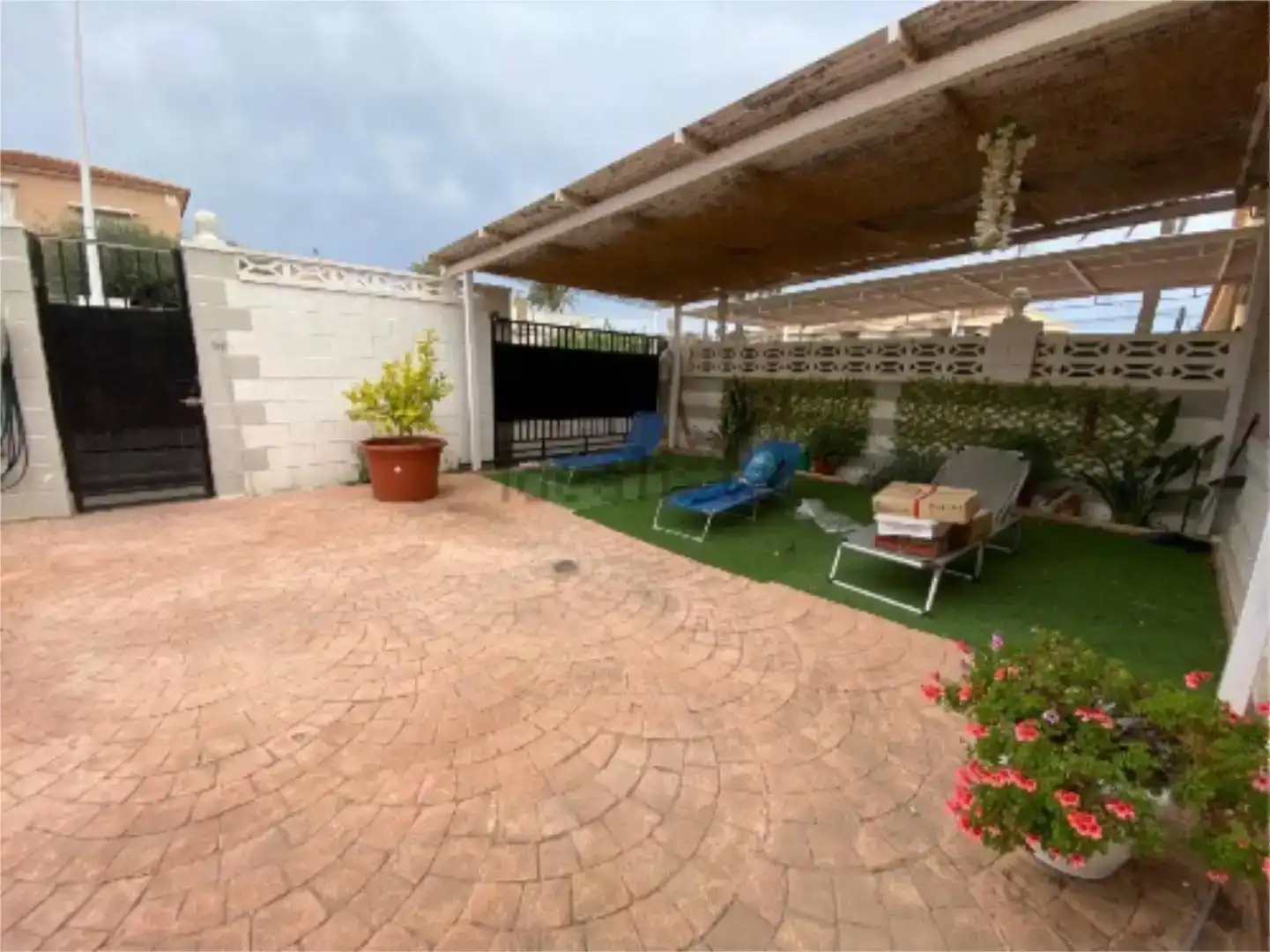 Terrassa de Casa o xalet en venda en Elche / Elx amb Aire condicionat i Piscina