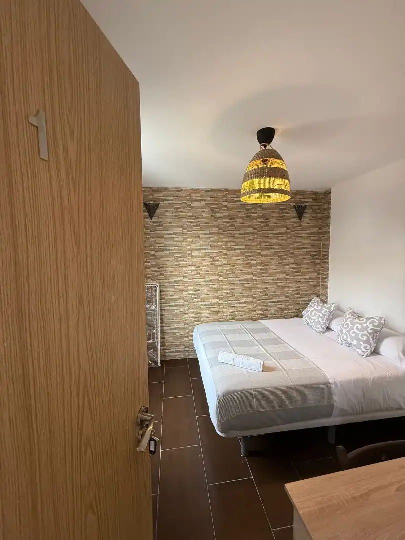 Room in Calle Alcalde Ronquillo, 20, Martiricos - La Roca - La Rosaleda