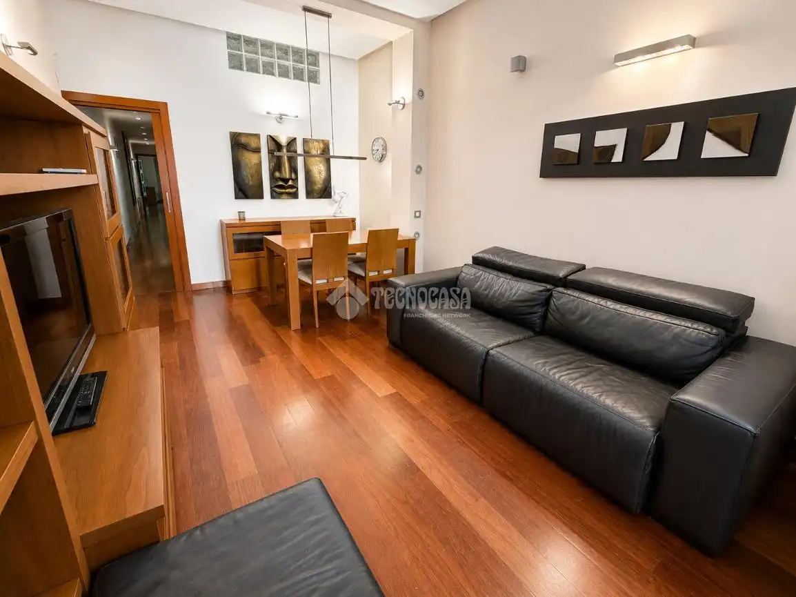 Sala de estar de Piso en venta en Barcelona con Parquet y Balcón