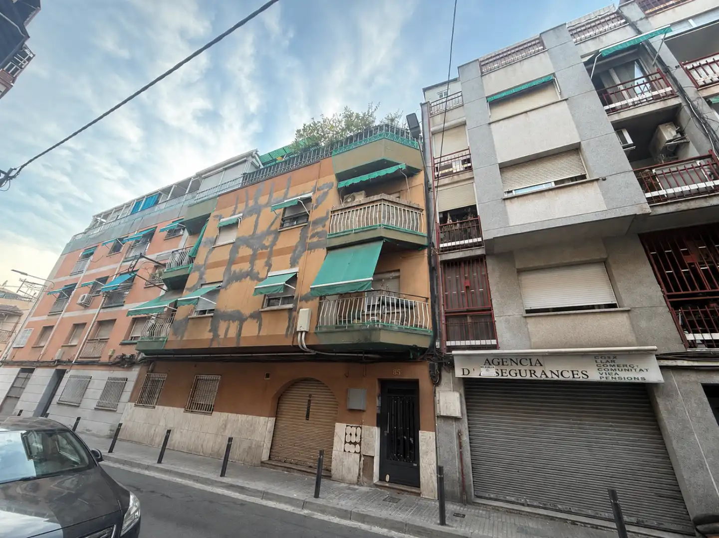 Àtic amb terrassa en venda a Santa Coloma de Gramanet - CL NAPOLS