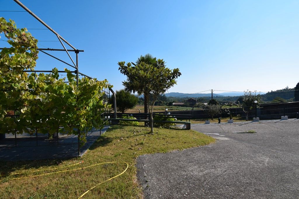 Houses for sale in Pontedeume  with Heating, Private garden and Furnished