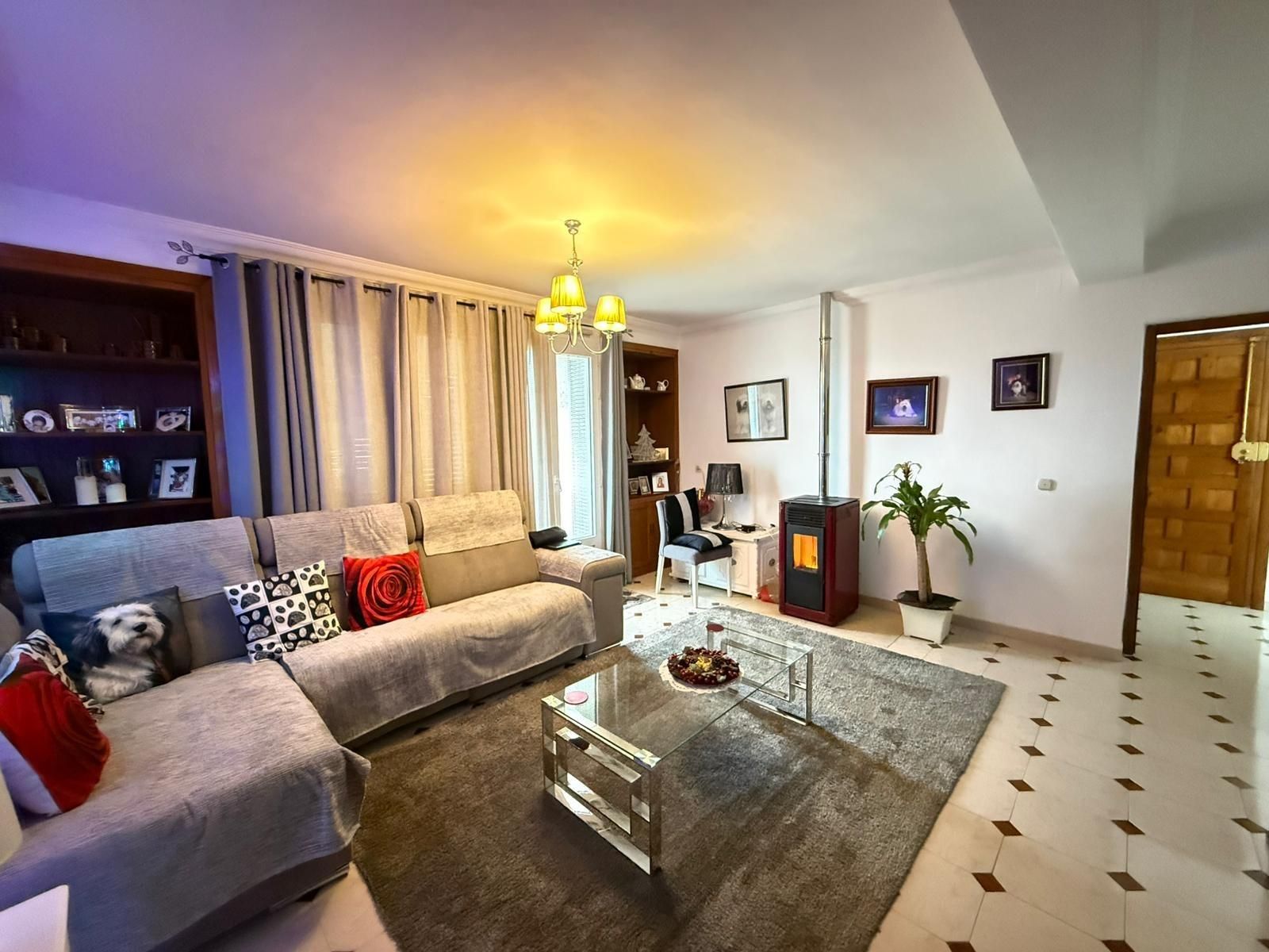 Sala d'estar de Pis en venda en Alameda amb Aire condicionat, Calefacció i Balcó