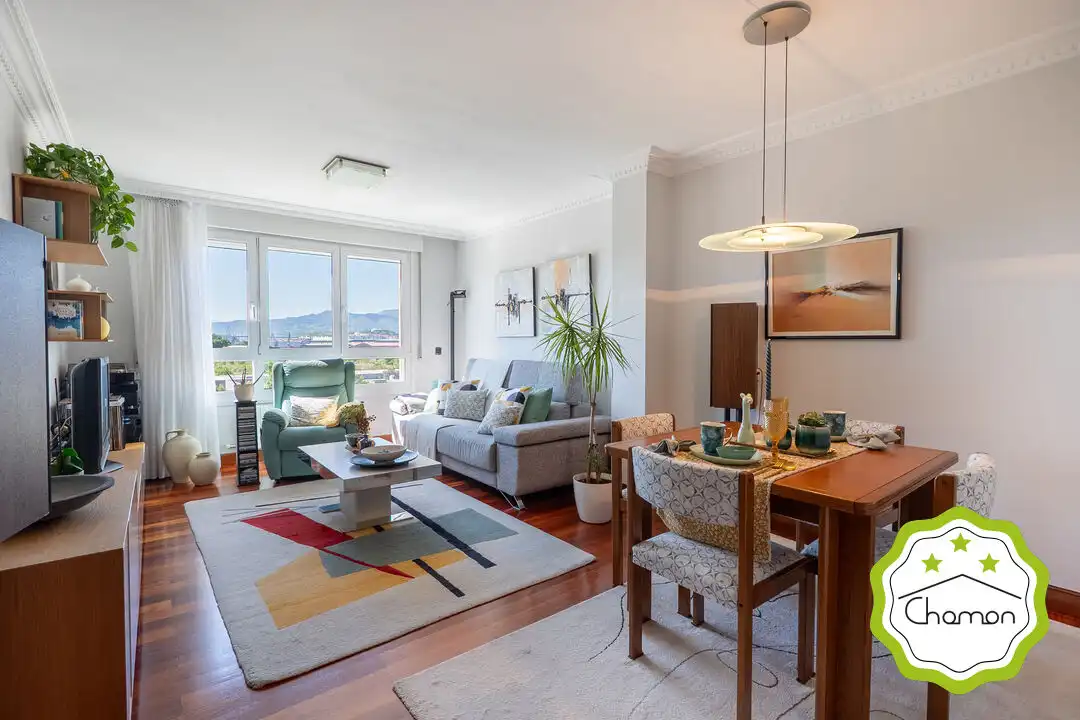 Flat with lift for sale in Centro Urbano - Hirigunea