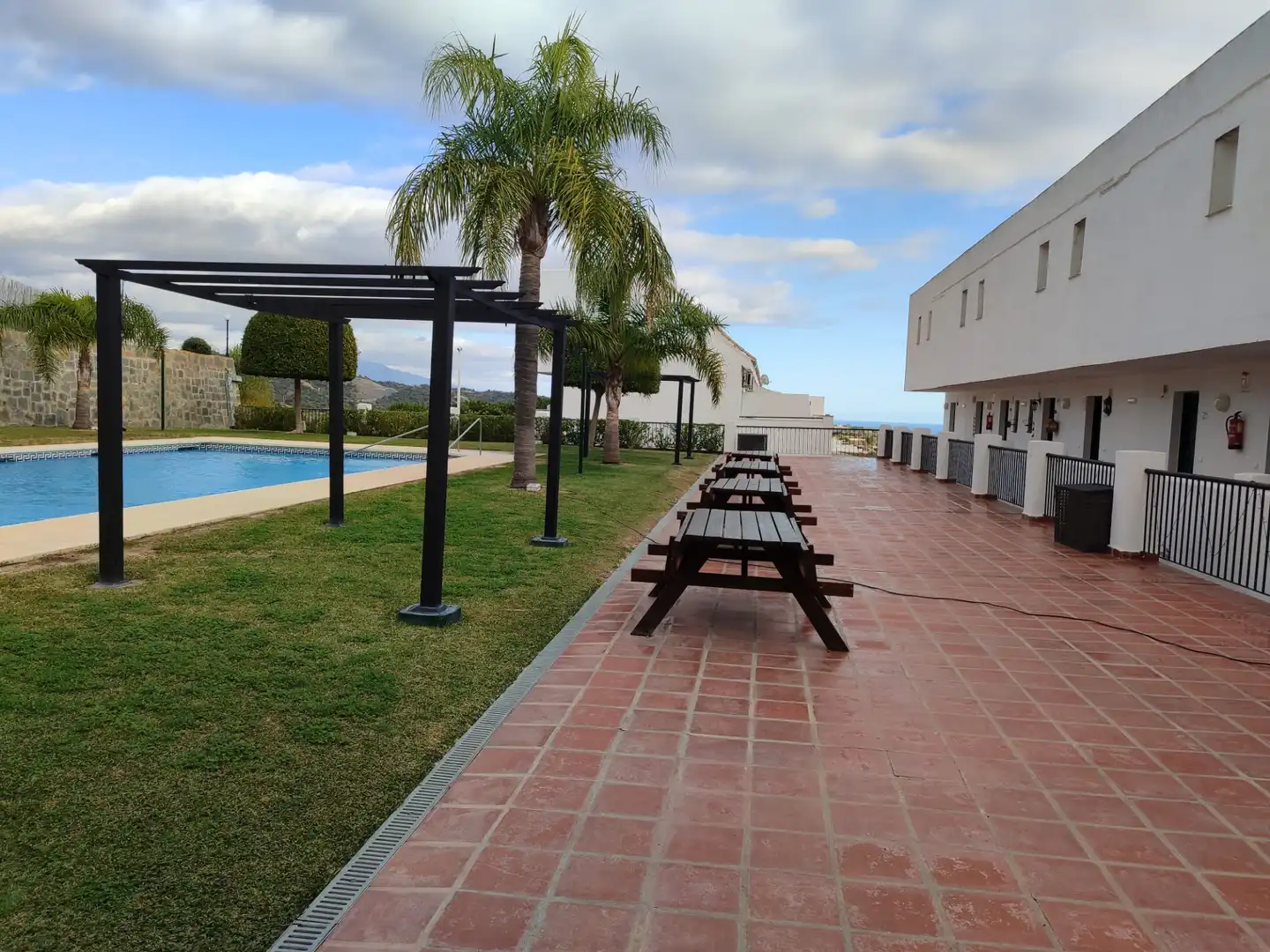 Terrace of Duplexes for sale in Estepona  with Air Conditioner, Terrace and Community pool