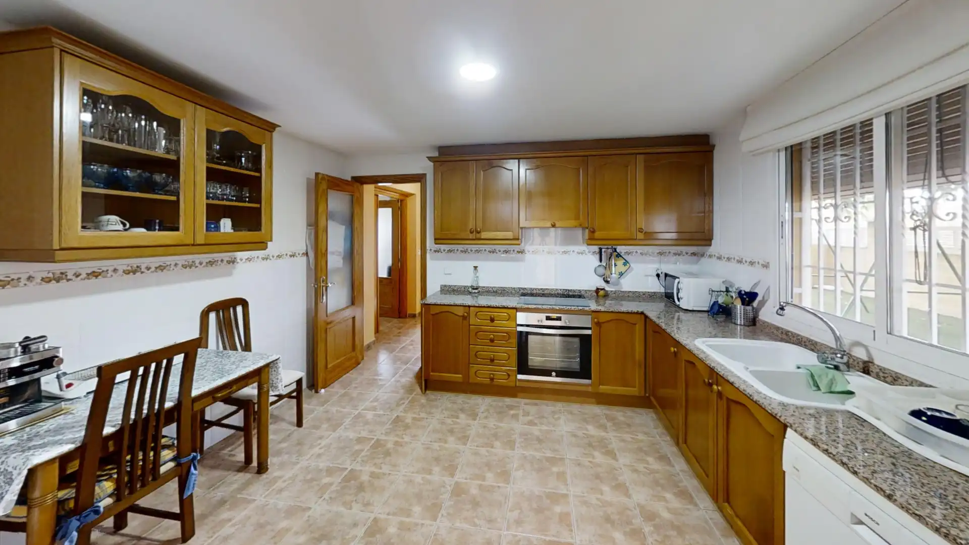Cocina de Casa o chalet en venta en Vilamarxant con Aire acondicionado, Calefacción y Jardín privado